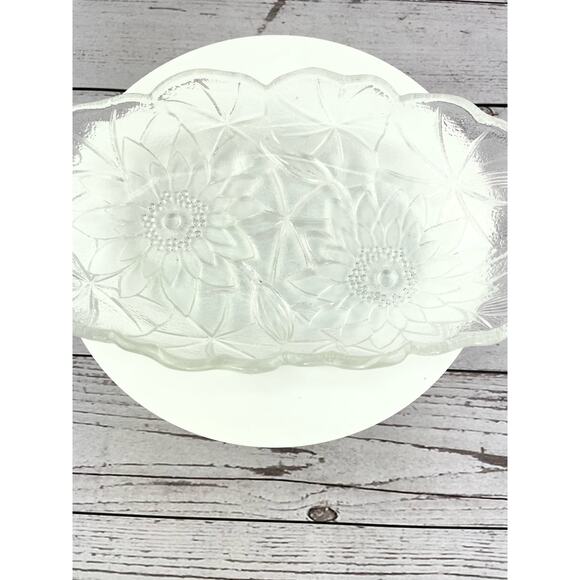 Vtg Indiana Glass Sunflower Relish Tray, Pressed Clear Glass Textured Bowl - Picture 14 of 16